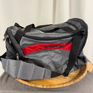 Nike Gray Red Gym Duffel Sports Travel Bag